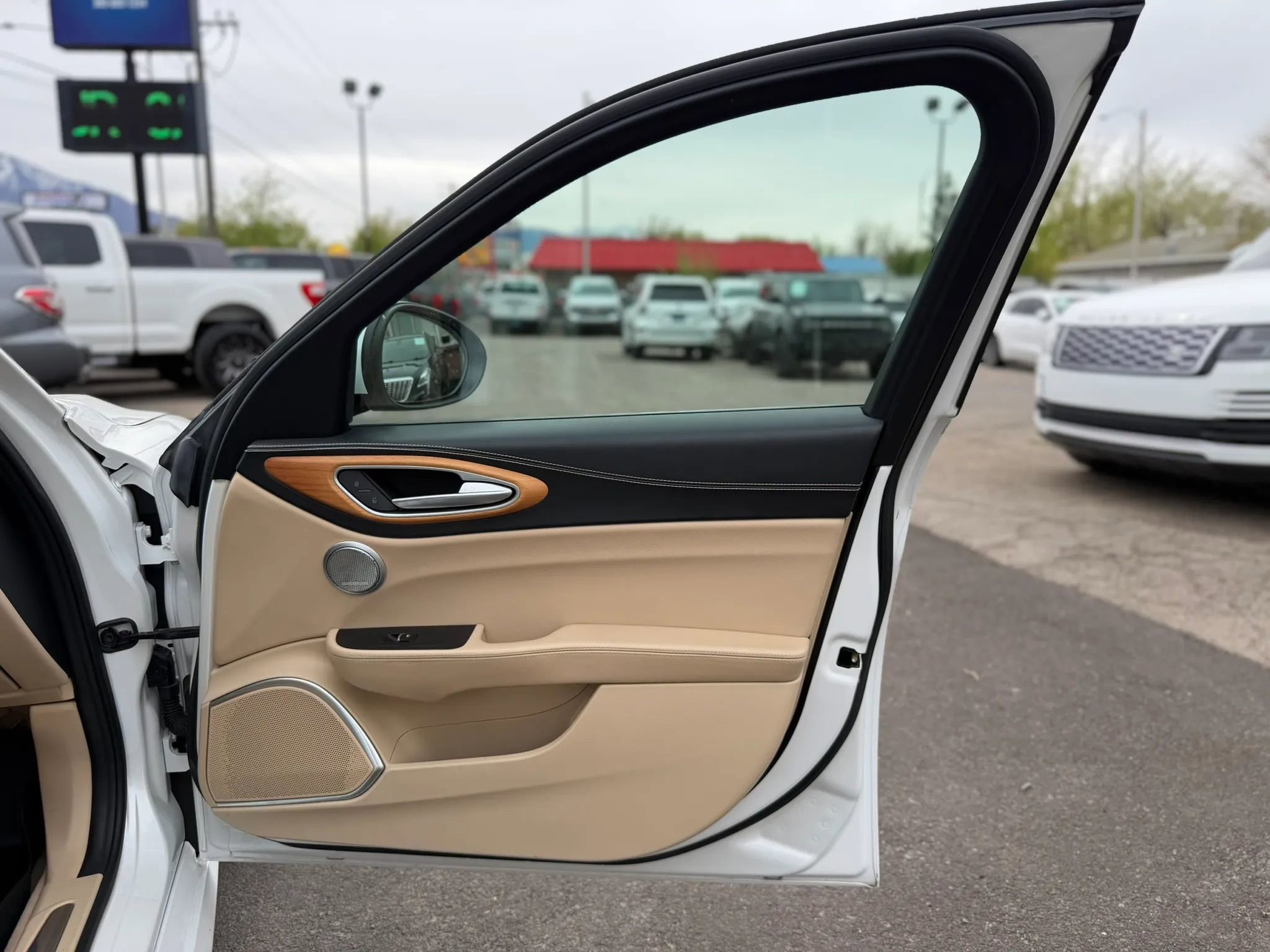 2018 Alfa Romeo Giulia Ti