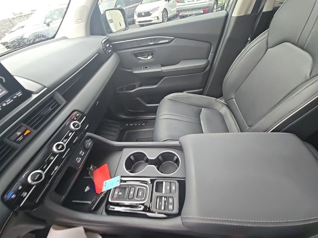 2024 Honda Pilot Elite