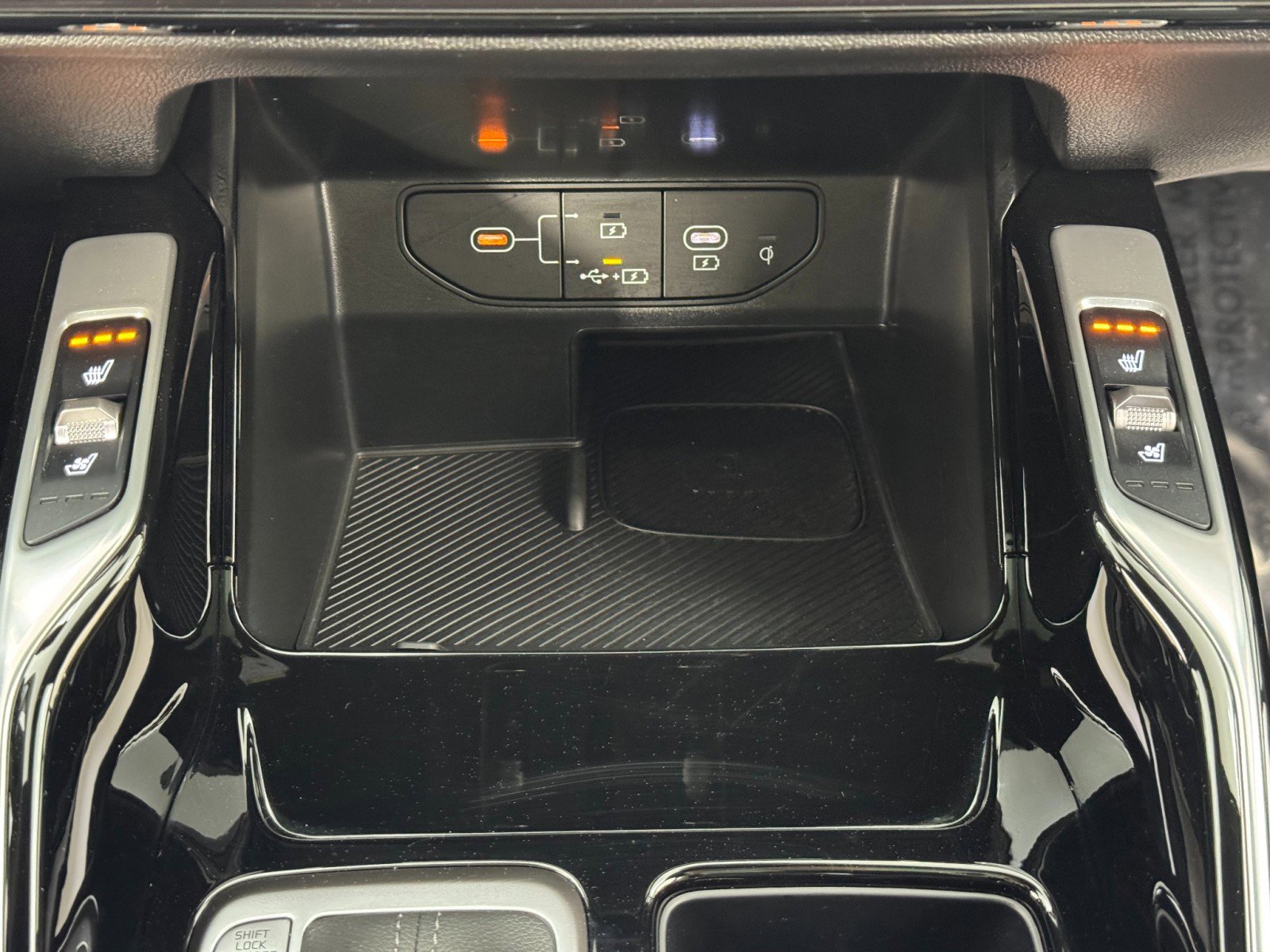 2025 Kia Sorento SX Prestige