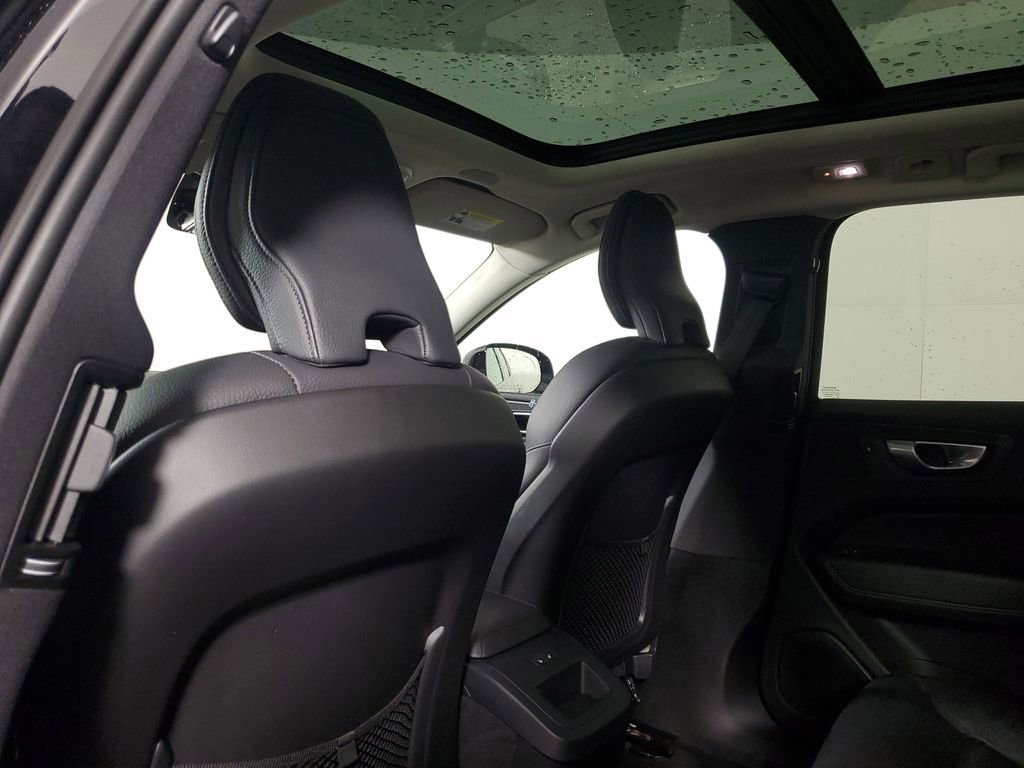 2024 Volvo Xc60 B5 Plus