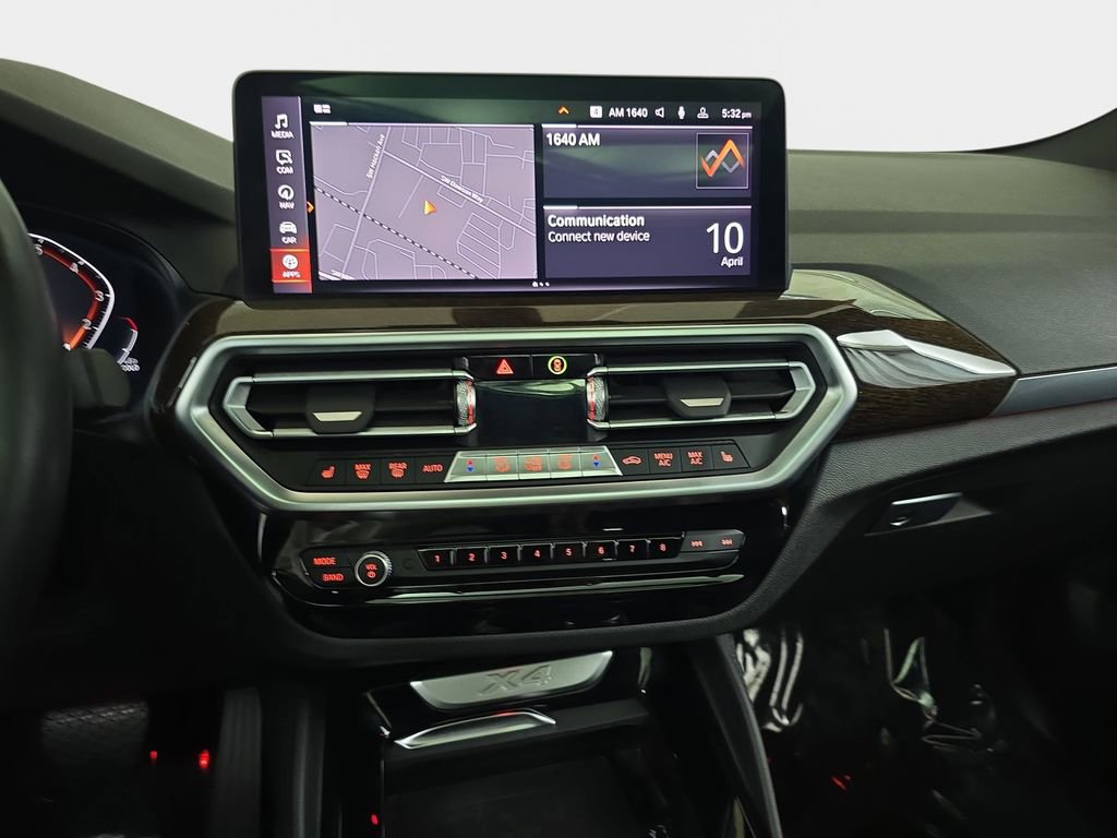 2023 BMW X4 xDrive30i