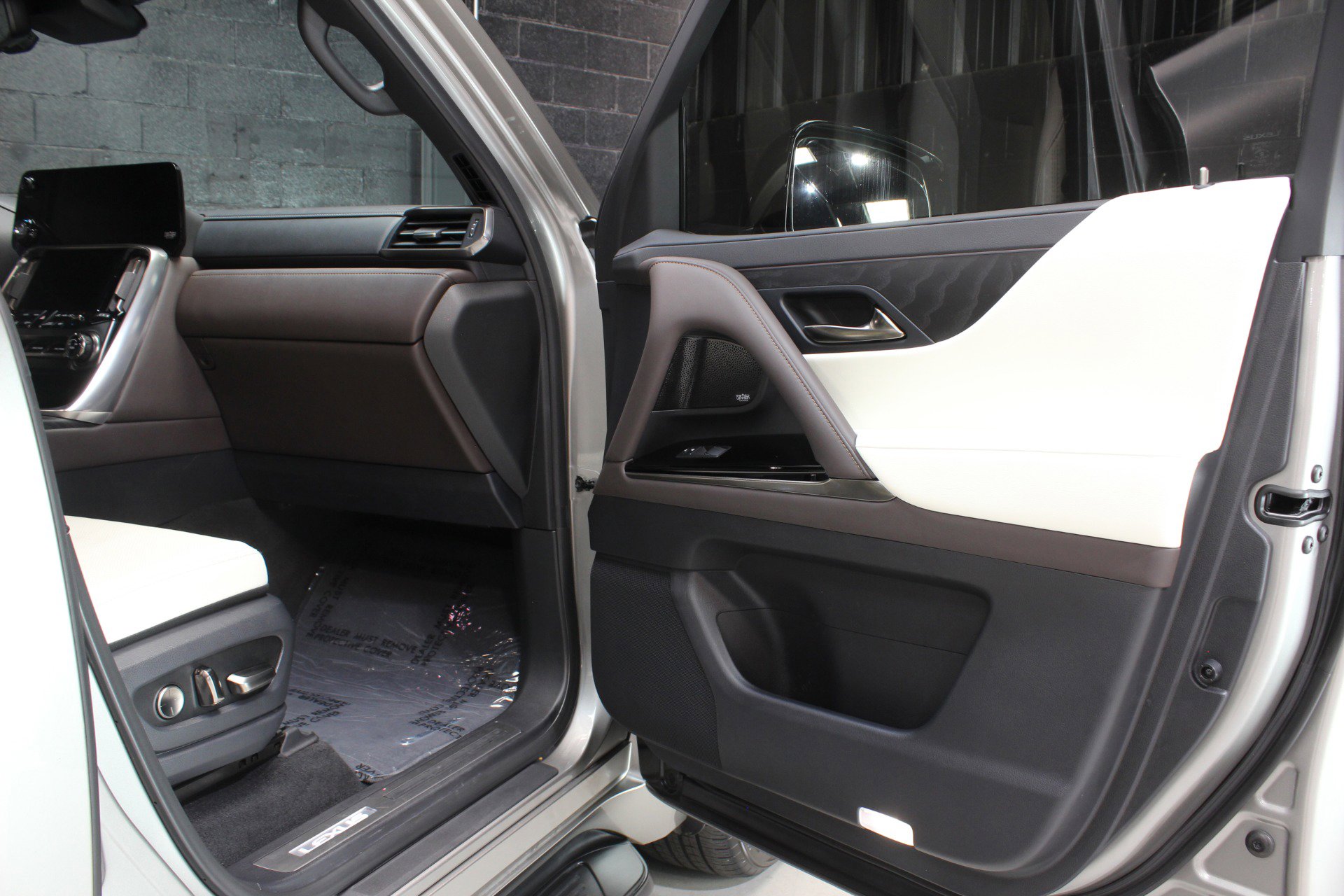 2023 Lexus LX 600 4WD