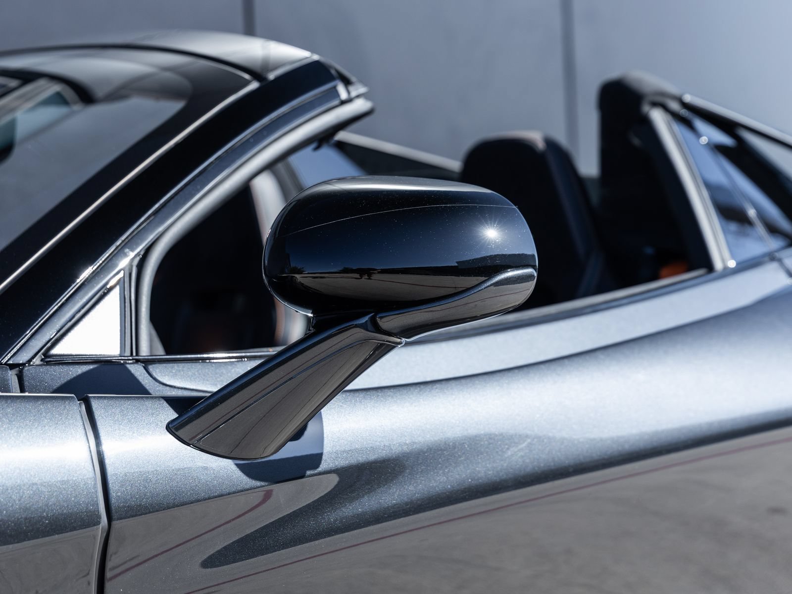 Used 2024 McLaren 750S Spider photo 16