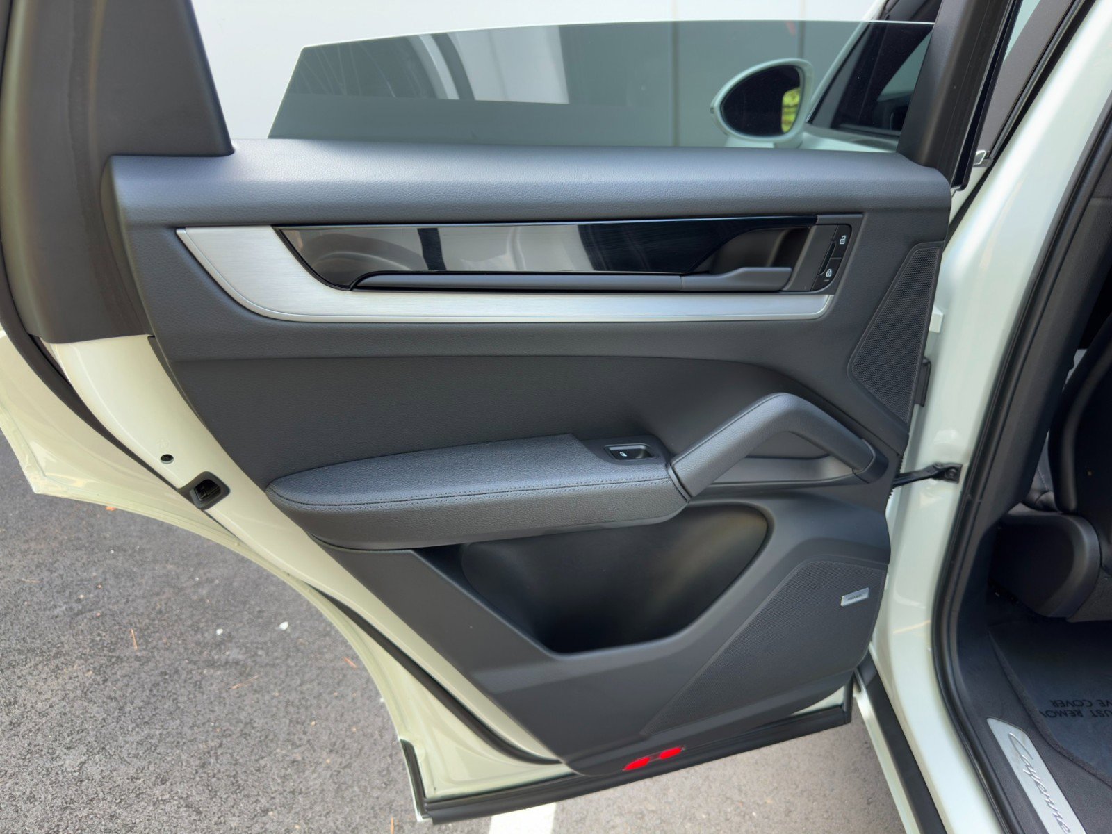 2024 Porsche Cayenne S