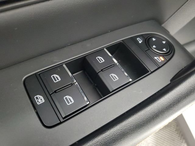 2025 MAZDA Cx-70 Plug-In Hybrid w/ Premium Pkg