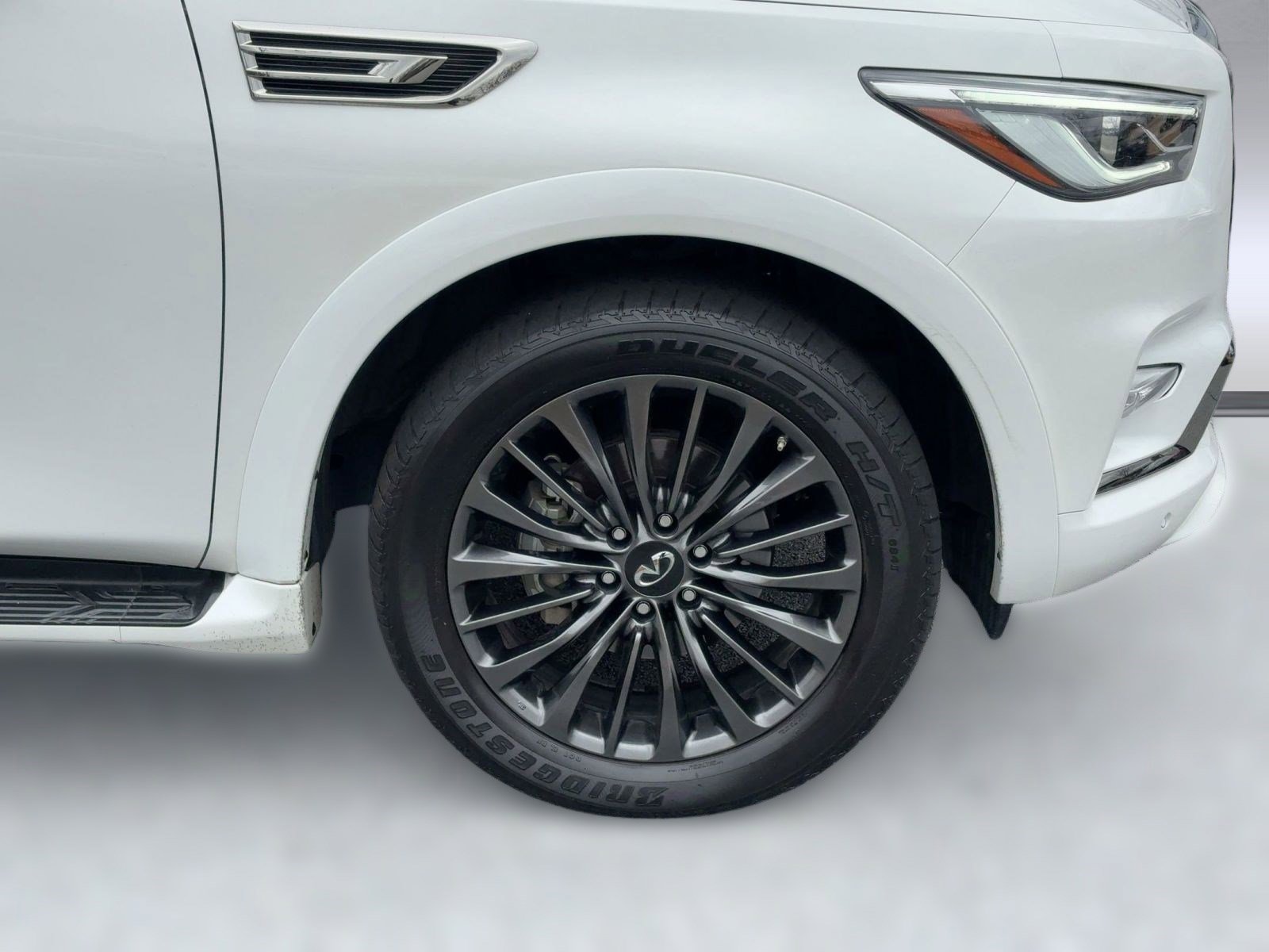 2024 INFINITI Qx80 Premium Select