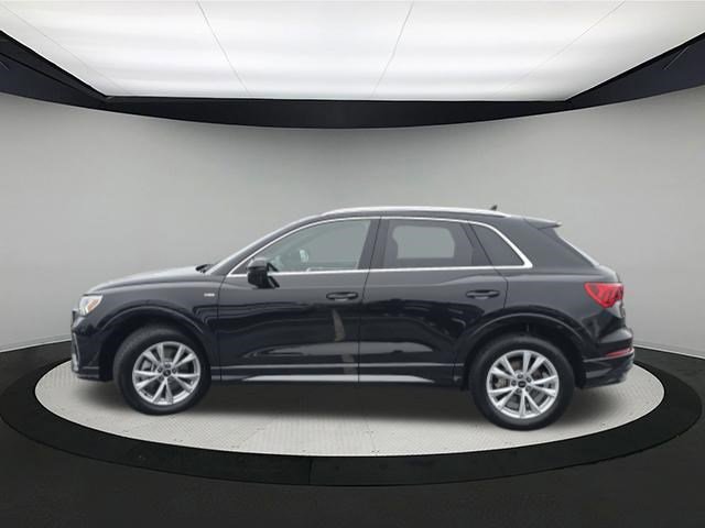 2025 Audi Q3 2.0T Premium
