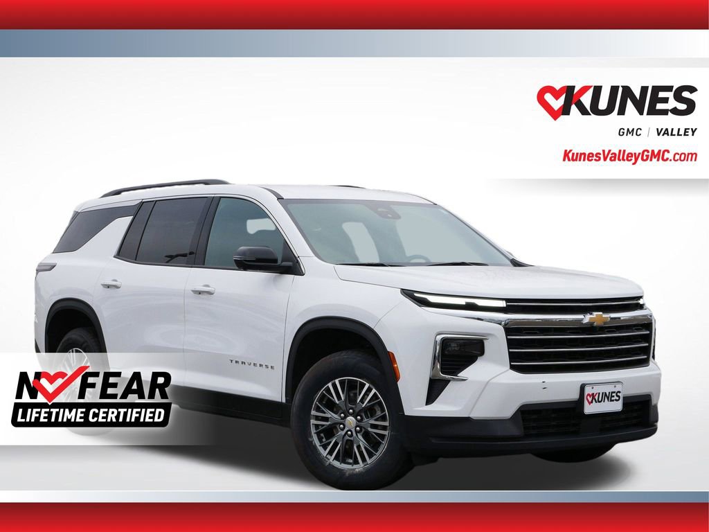 Used 2024 Chevrolet Traverse LT