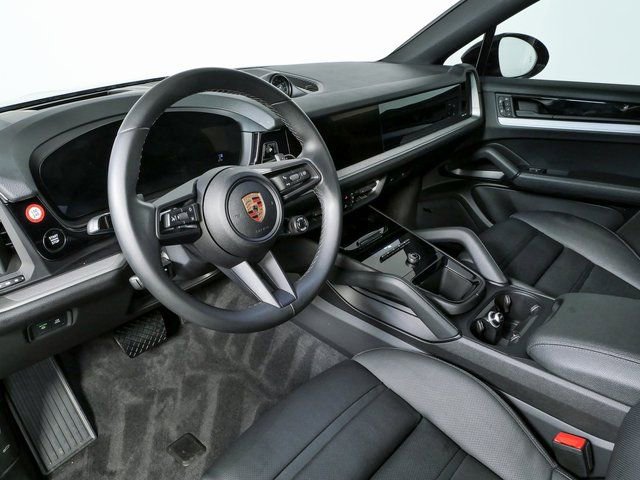 2024 Porsche Cayenne Coupe