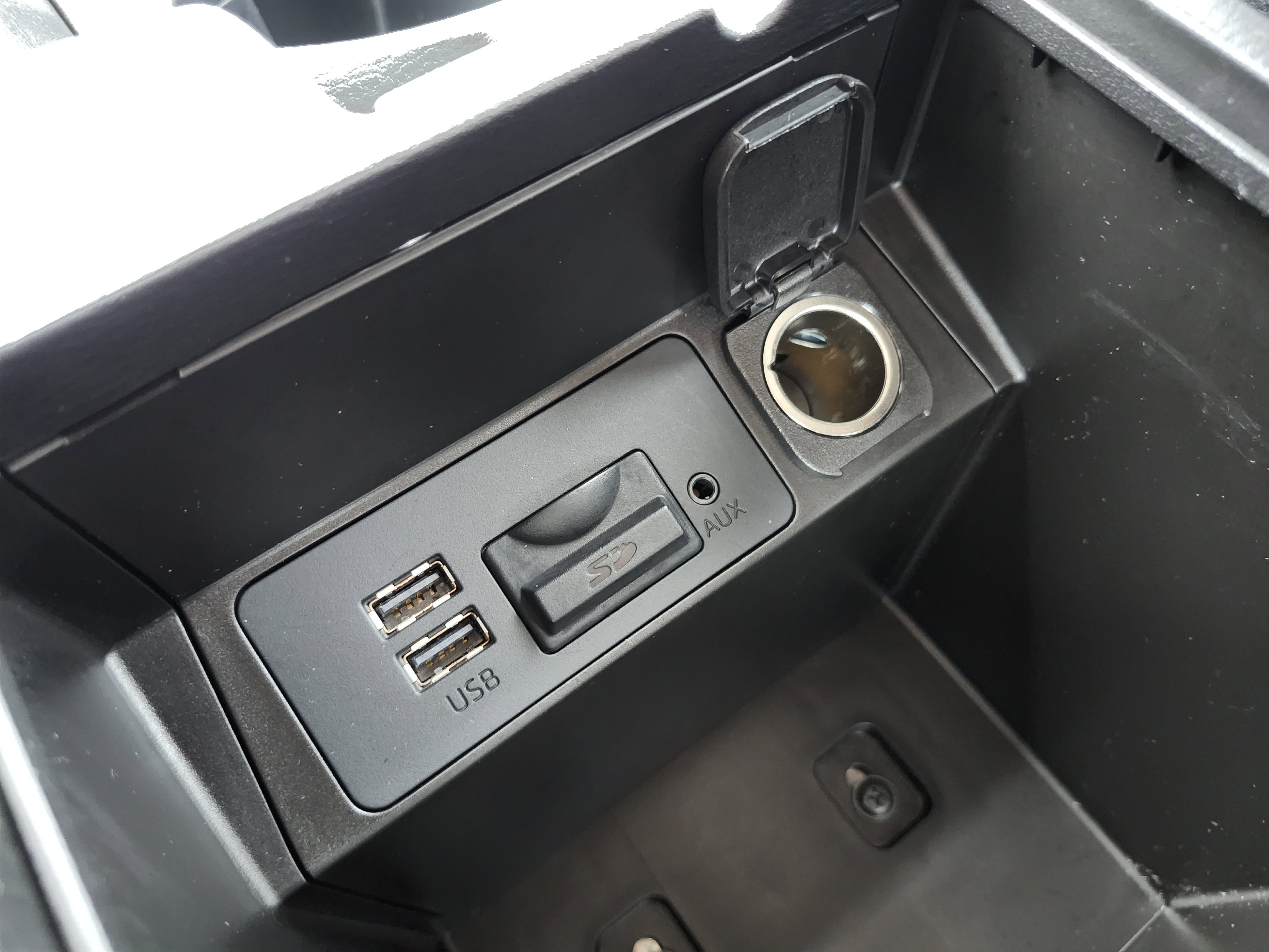 2014 MAZDA Mazda3 s Touring