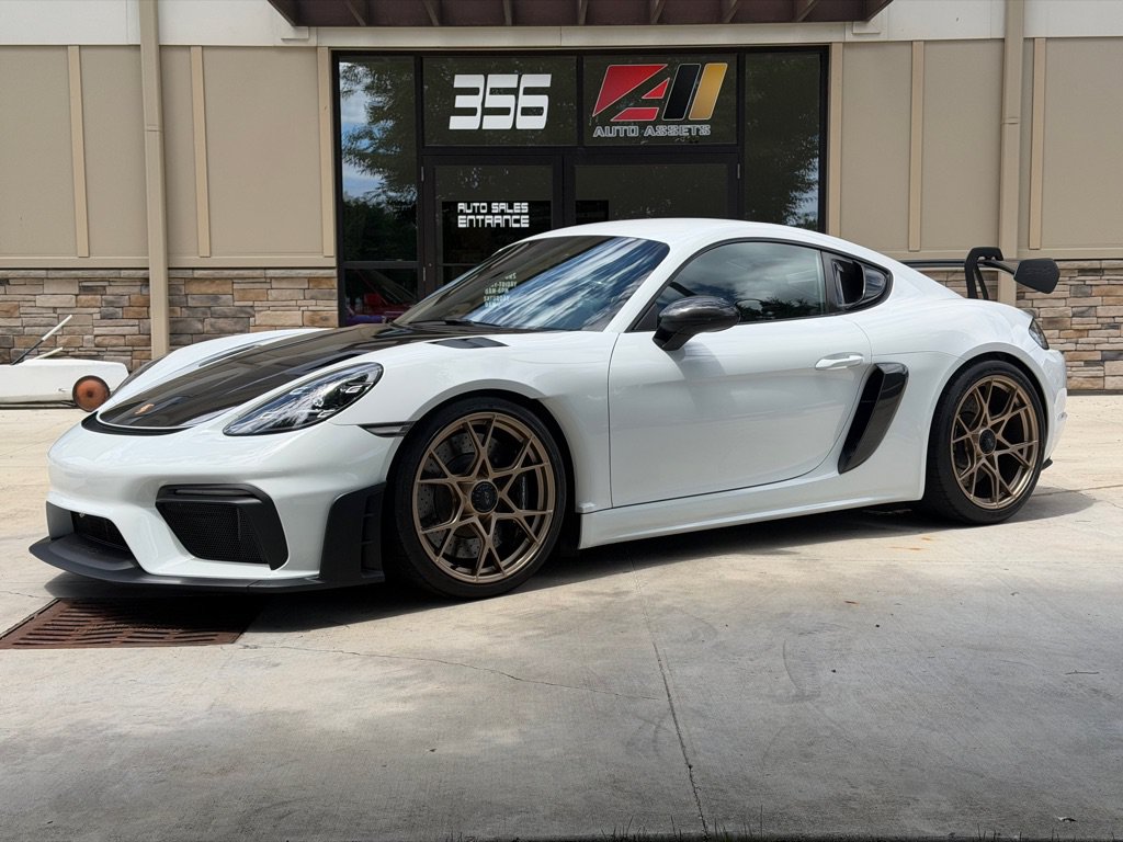 2023 Porsche 718 Cayman