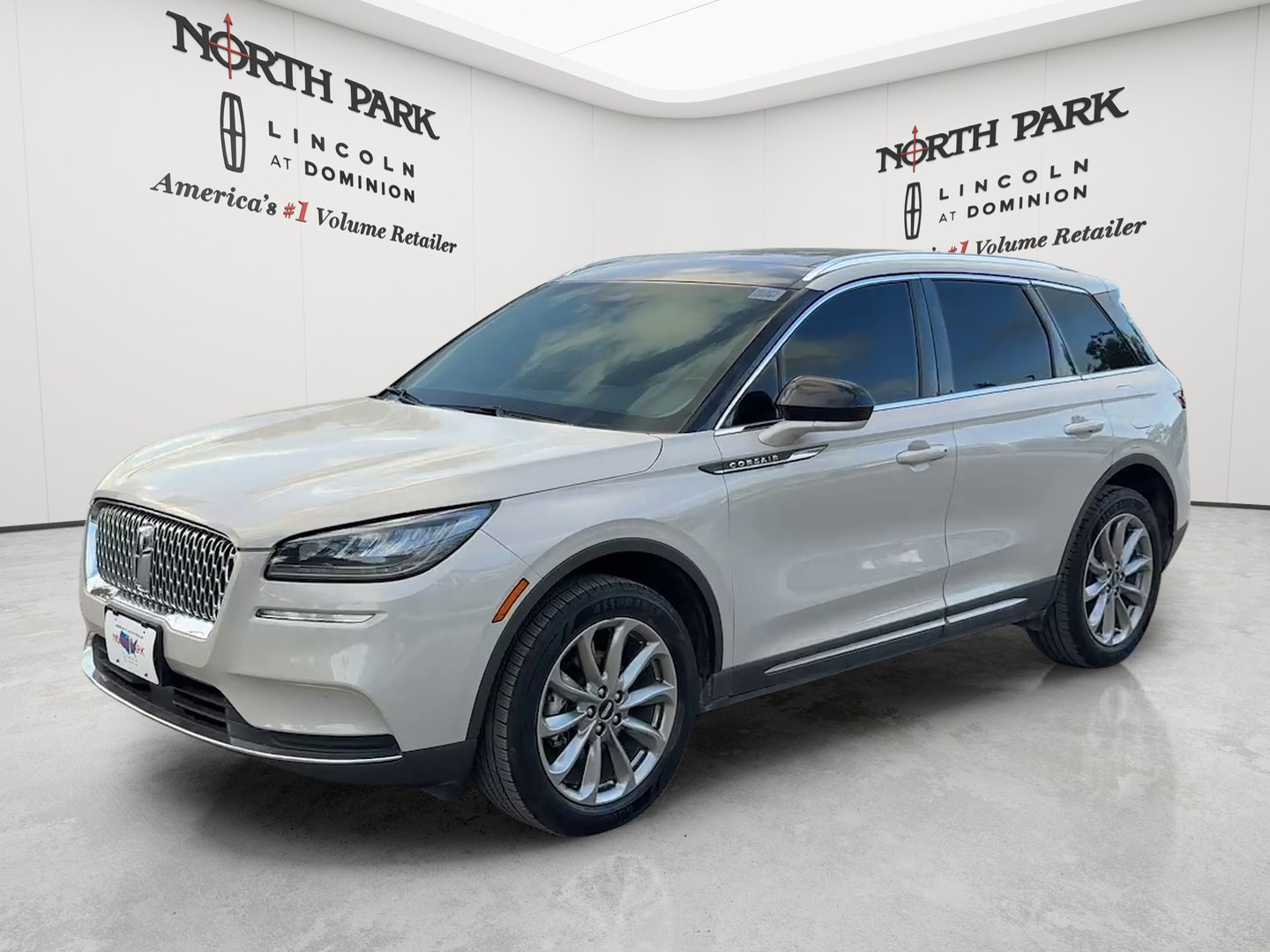 Used 2022 Lincoln Corsair FWD w/ Premium Package