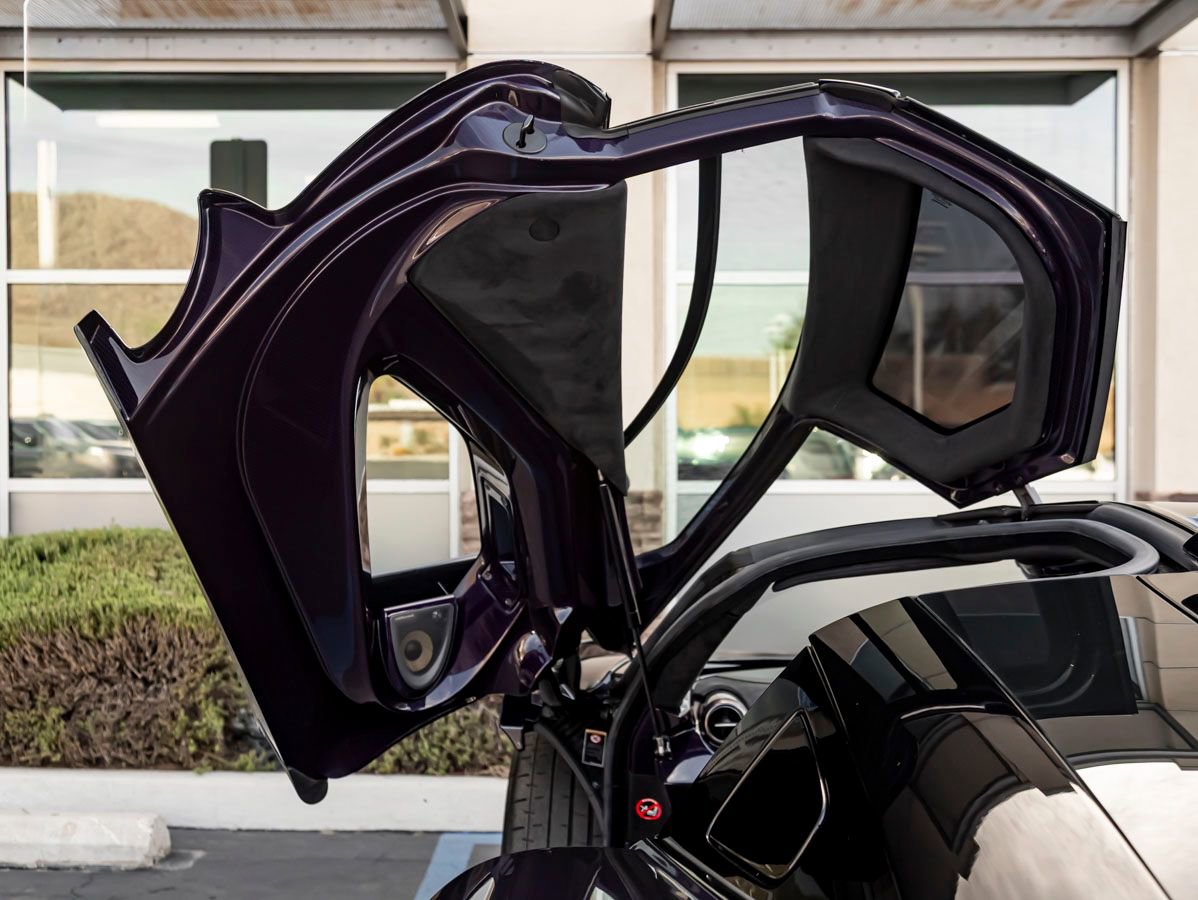 Used 2019 McLaren Senna photo 15