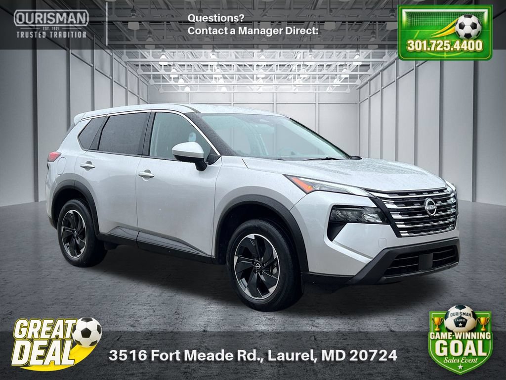 Used 2024 Nissan Rogue SV
