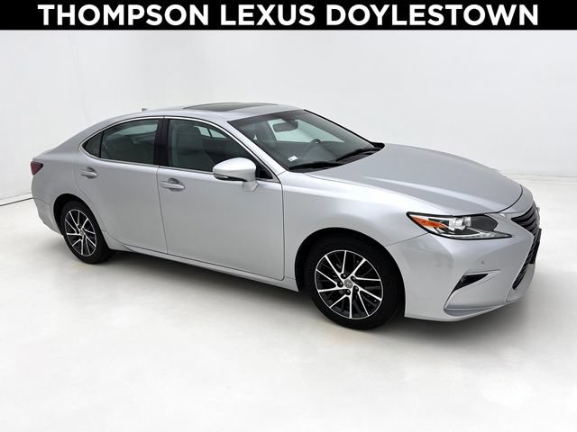 Used 2016 Lexus ES 350 w/ Navigation System Package