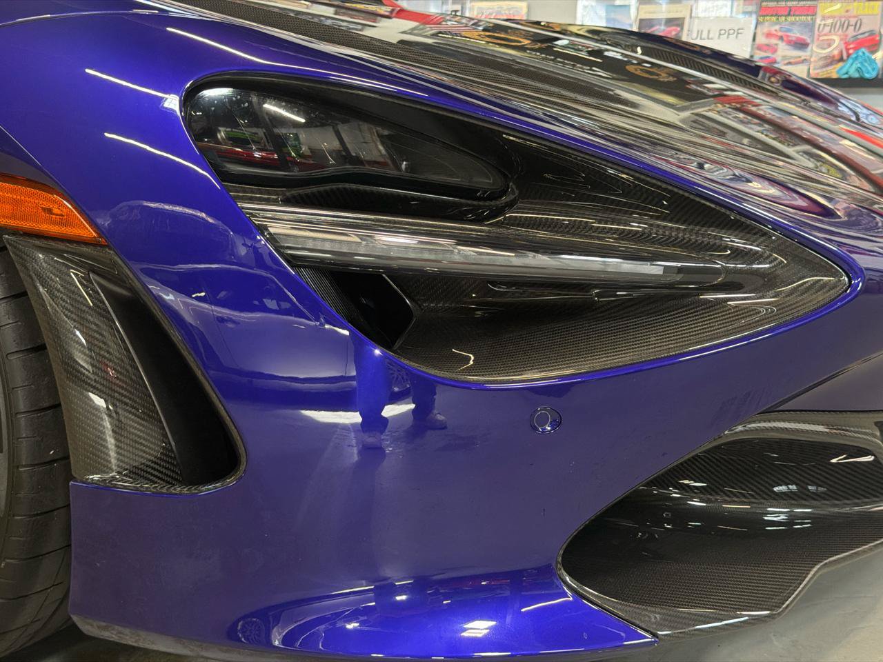 Used 2018 McLaren 720S photo 19