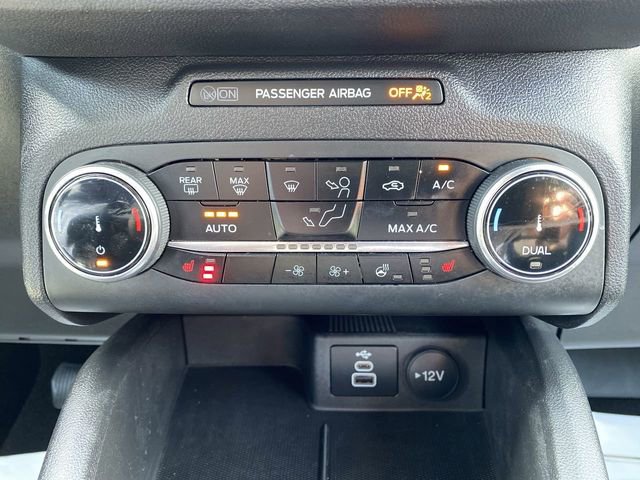 2025 Ford Escape ST-Line Select