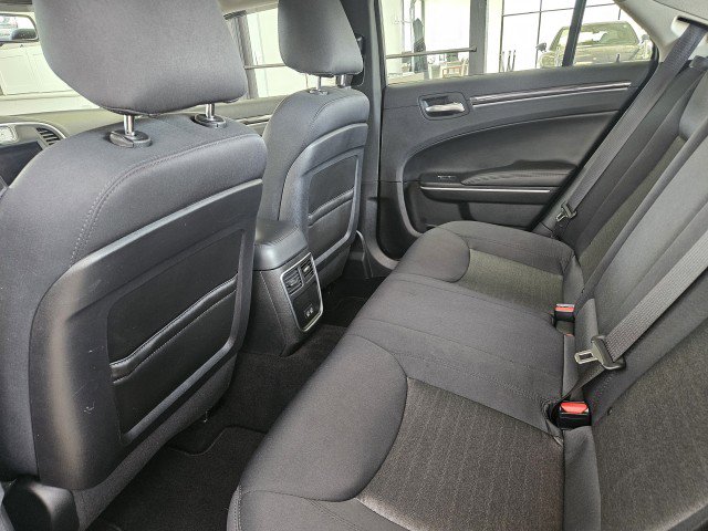 2019 Chrysler 300 Touring