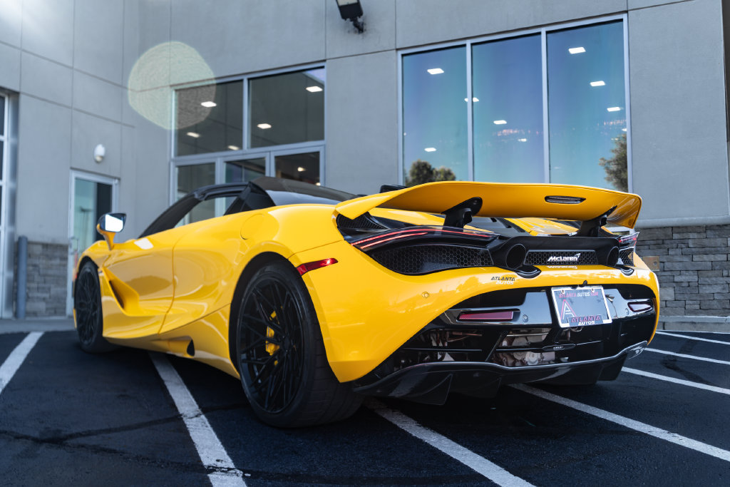Used 2021 McLaren 720S Luxury photo 18