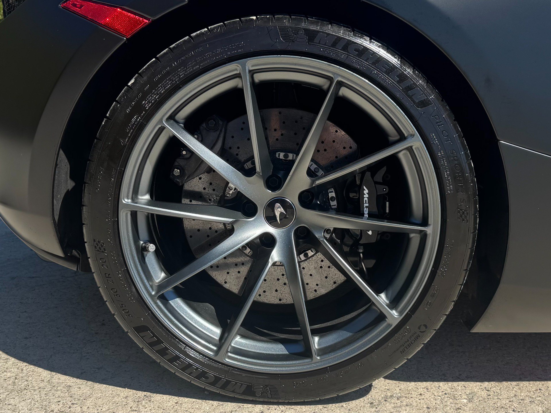 Used 2019 McLaren 720S Performance photo 69