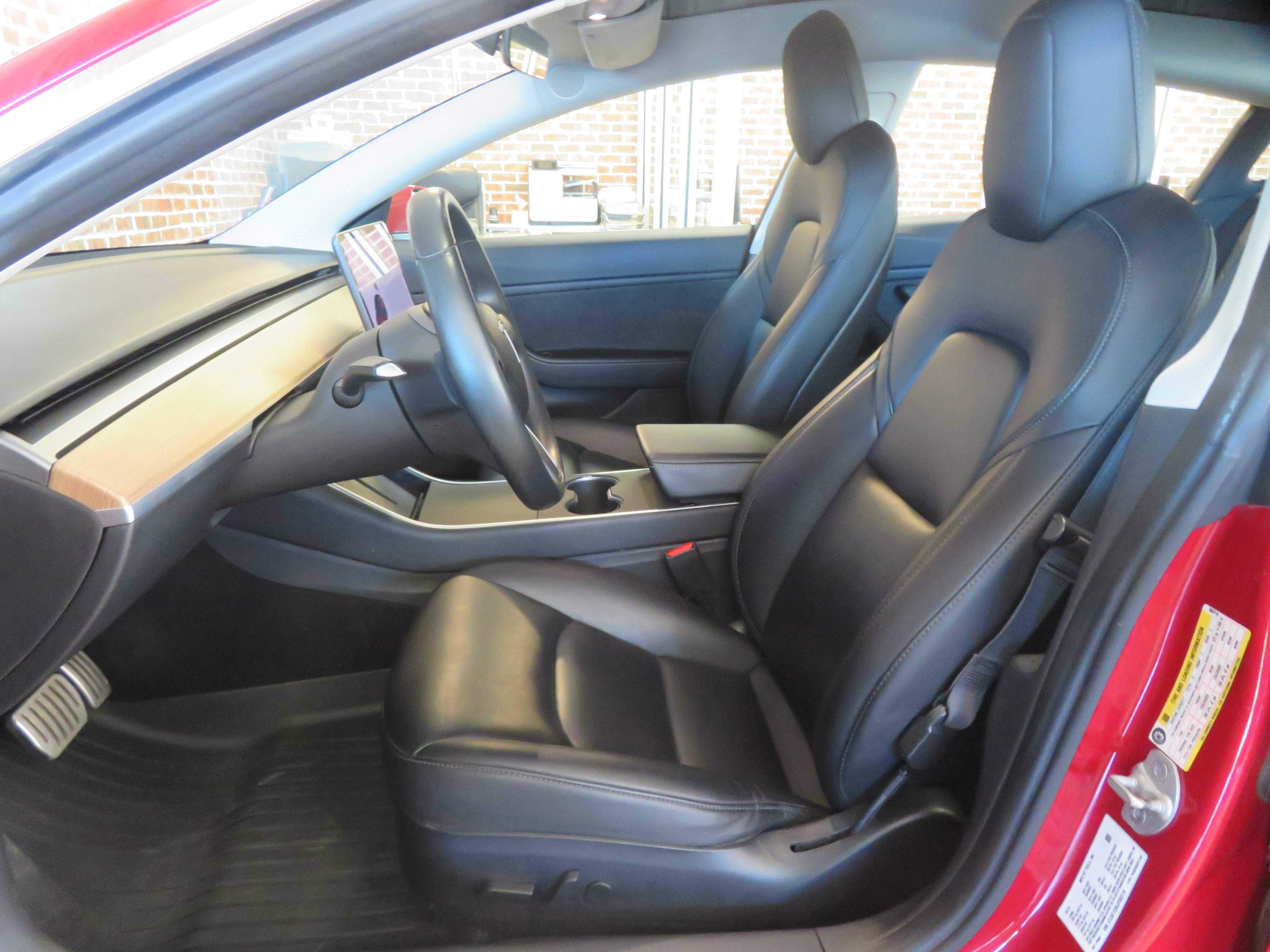 2018 Tesla Model 3 Performance