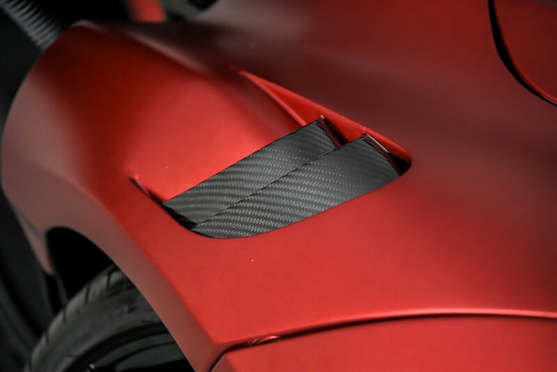 Used 2018 McLaren 720S photo 8