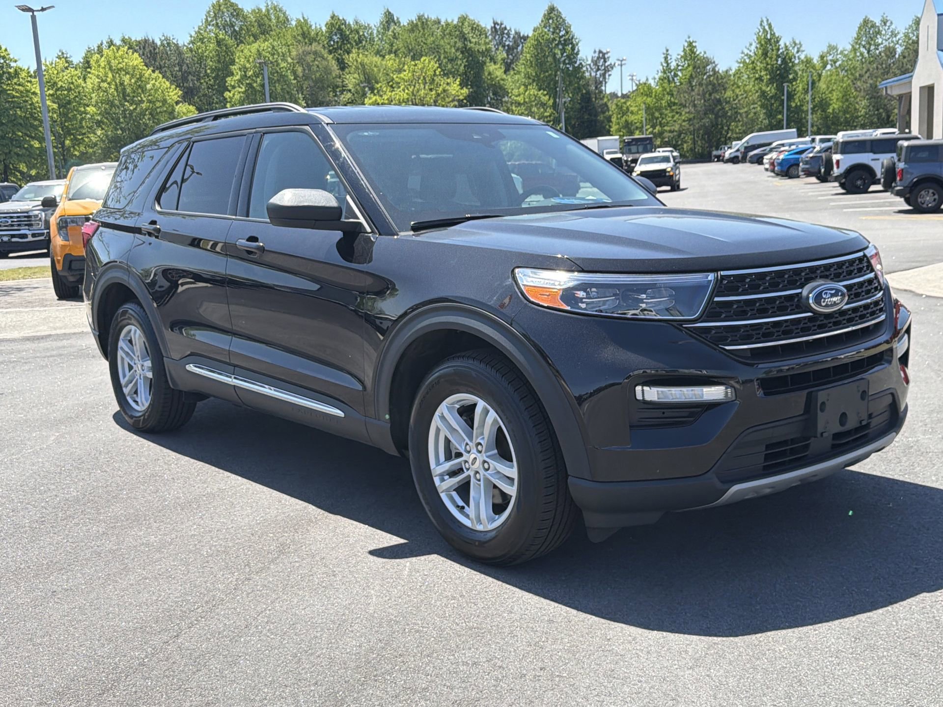 2024 Ford Explorer XLT