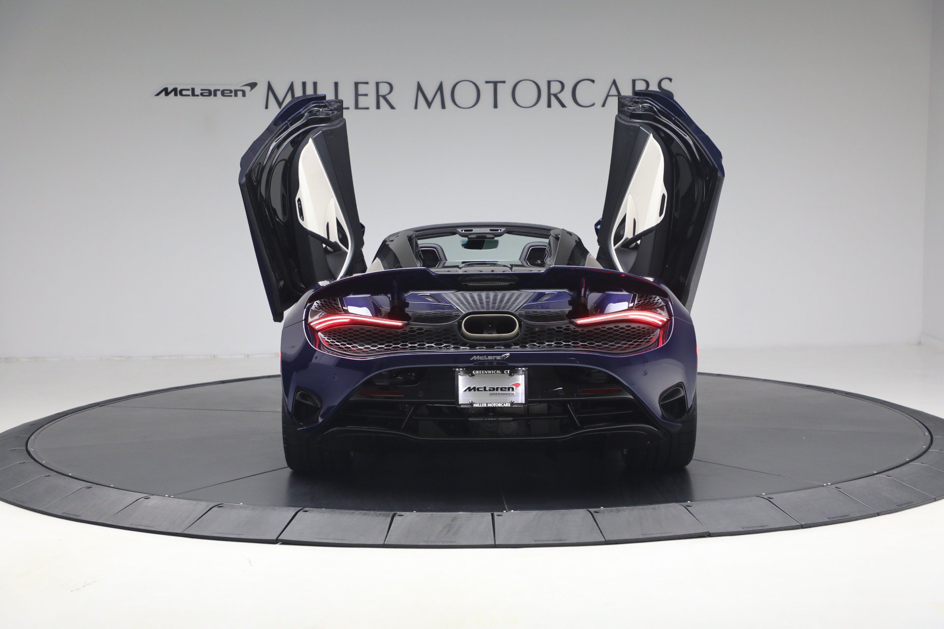 New 2027 McLaren 750S Spider photo 16