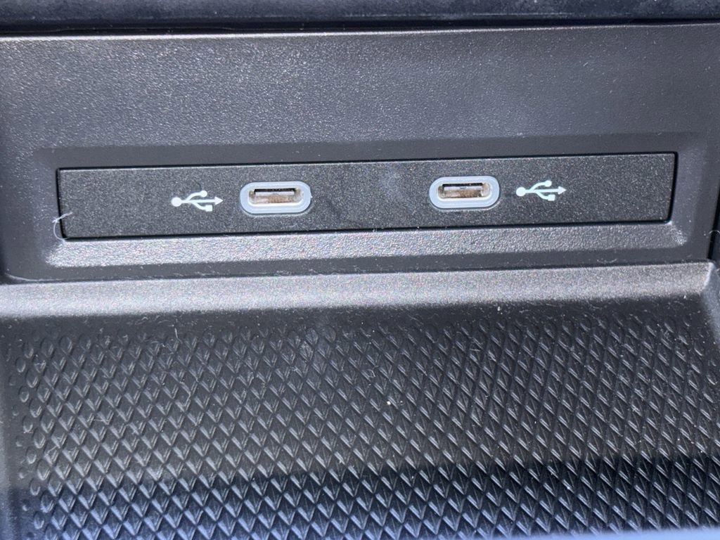 2024 Volkswagen Atlas Cross Sport SE