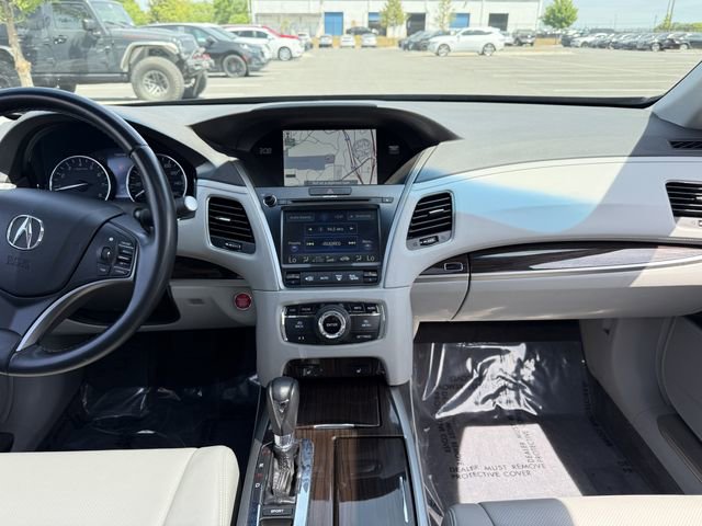 2015 Acura RLX w/ Technology Package