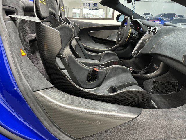 Used 2020 McLaren 600LT Spider photo 33