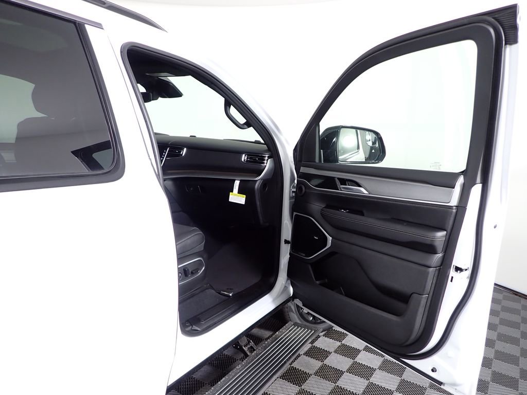 2026 Jeep Grand Wagoneer Limited