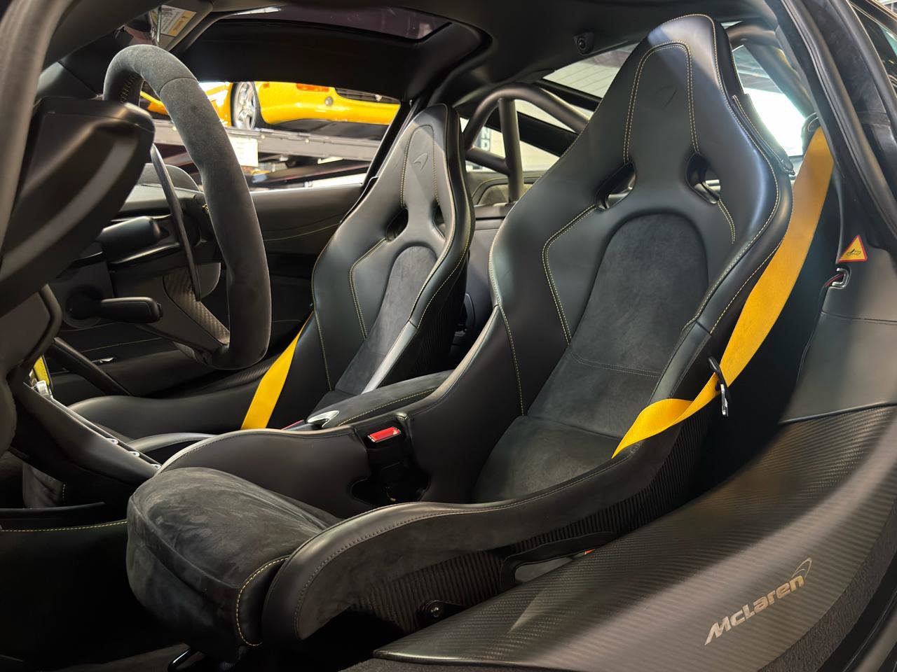 Used 2018 McLaren 720S photo 29