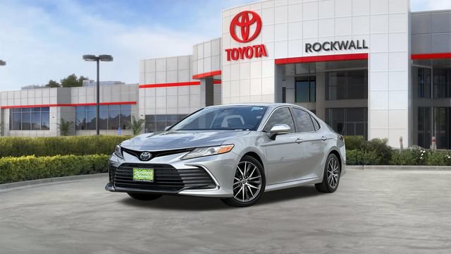 Used 2022 Toyota Camry XLE