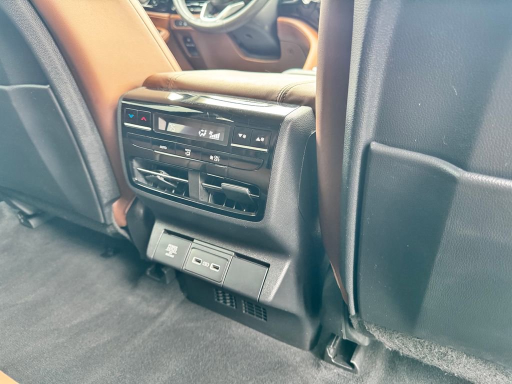 2023 Acura MDX SH-AWD w/ Technology Package