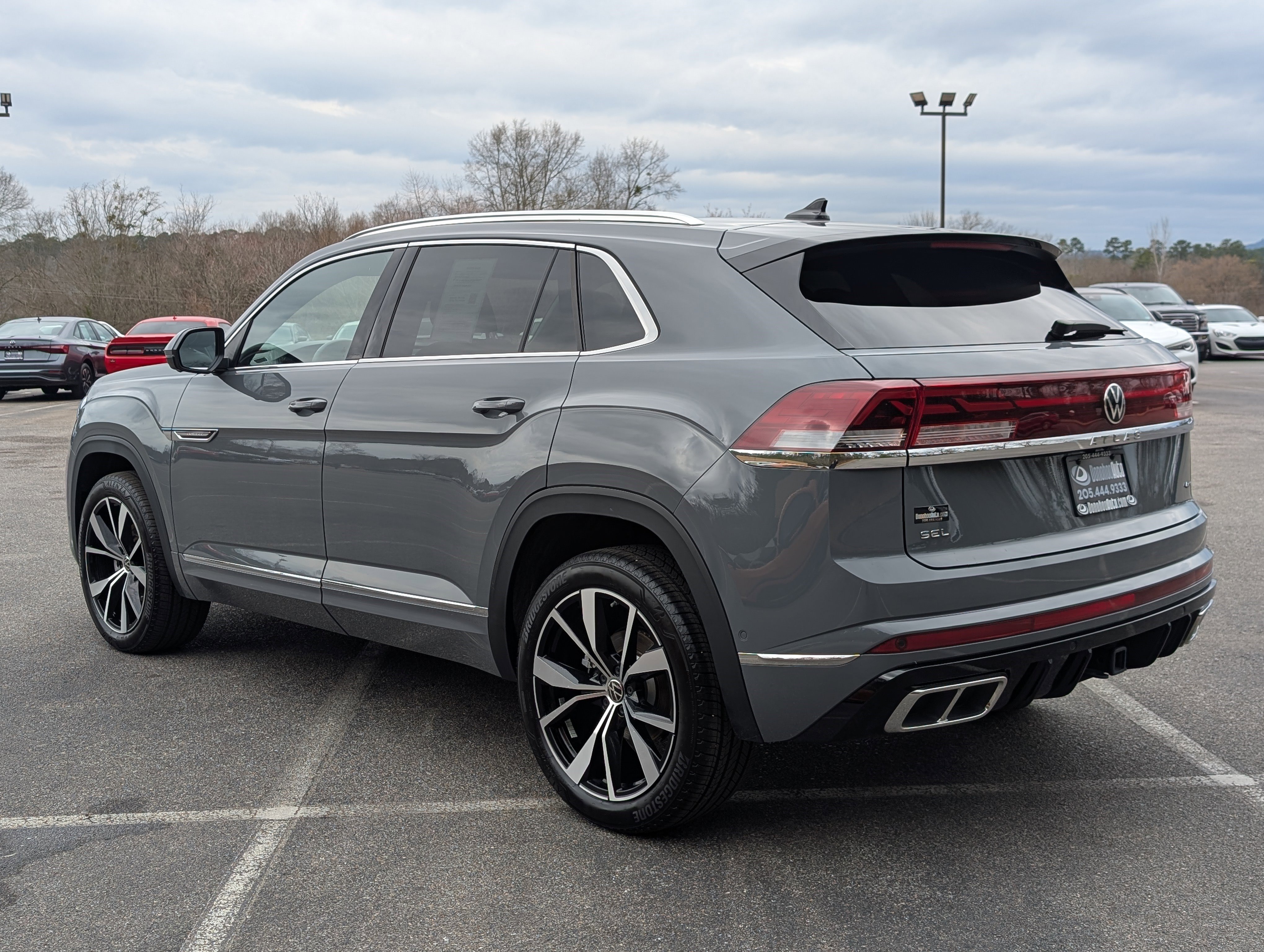 2025 Volkswagen Atlas Cross Sport SEL Premium R-Line