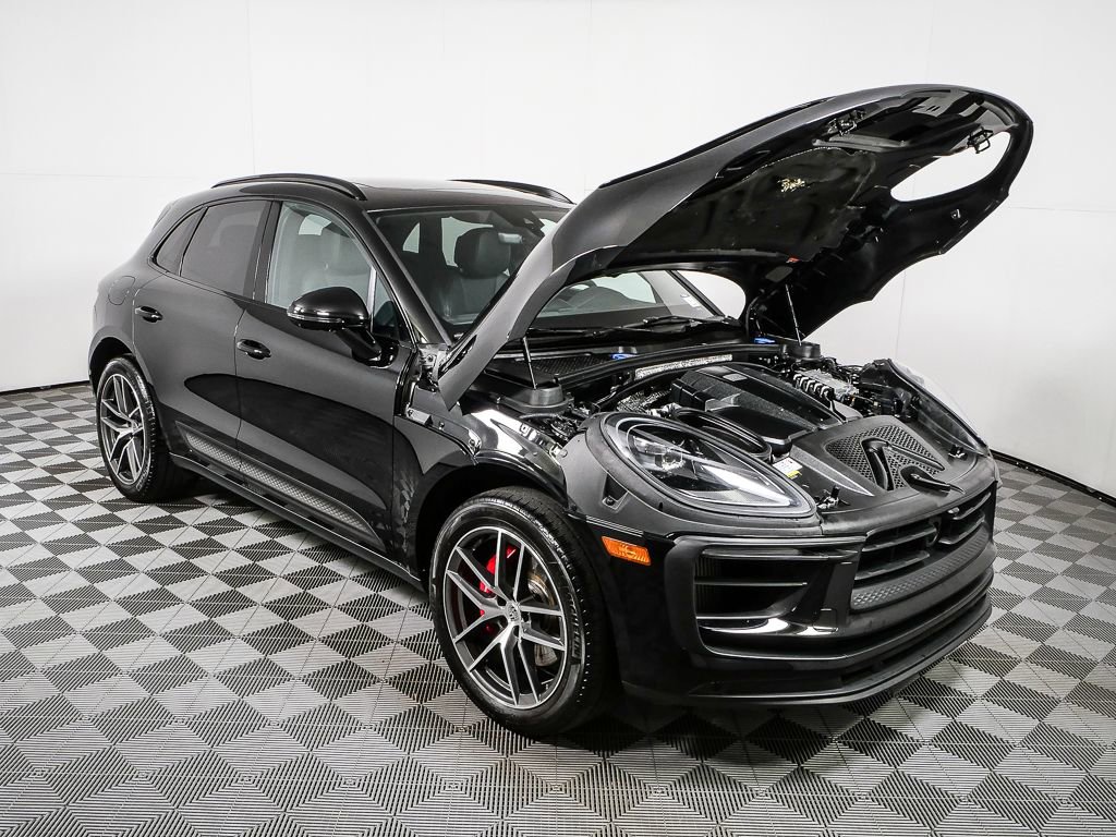2023 Porsche Macan S