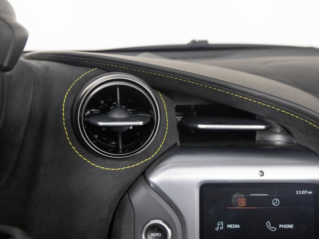 Used 2024 McLaren 750S Spider photo 20
