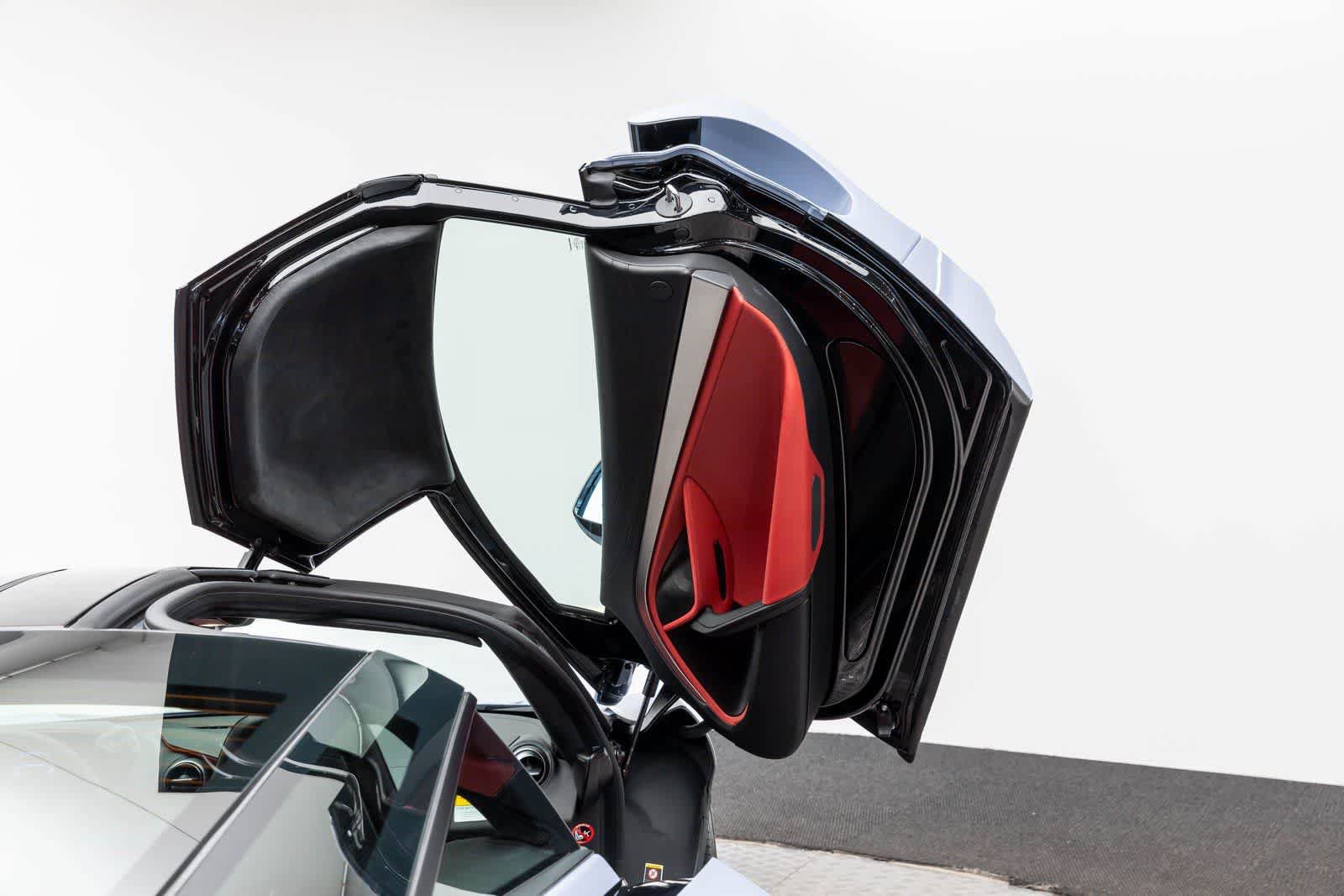 New 2026 McLaren 750S photo 37