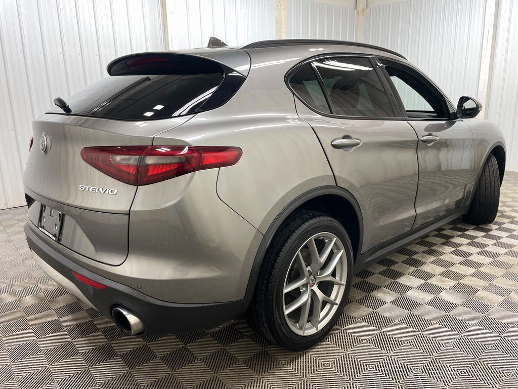 2018 Alfa Romeo Stelvio Ti Sport