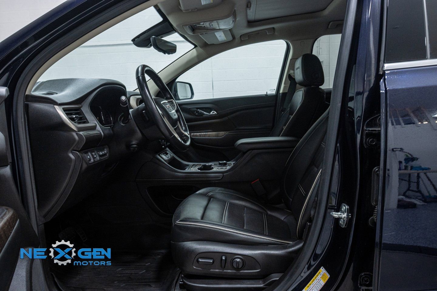 2021 GMC Acadia Denali