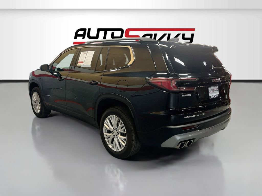 2024 GMC Acadia Elevation