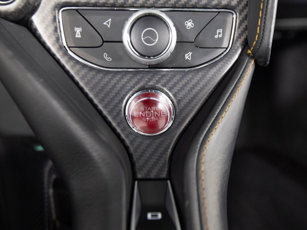 Used 2021 McLaren 765LT photo 22