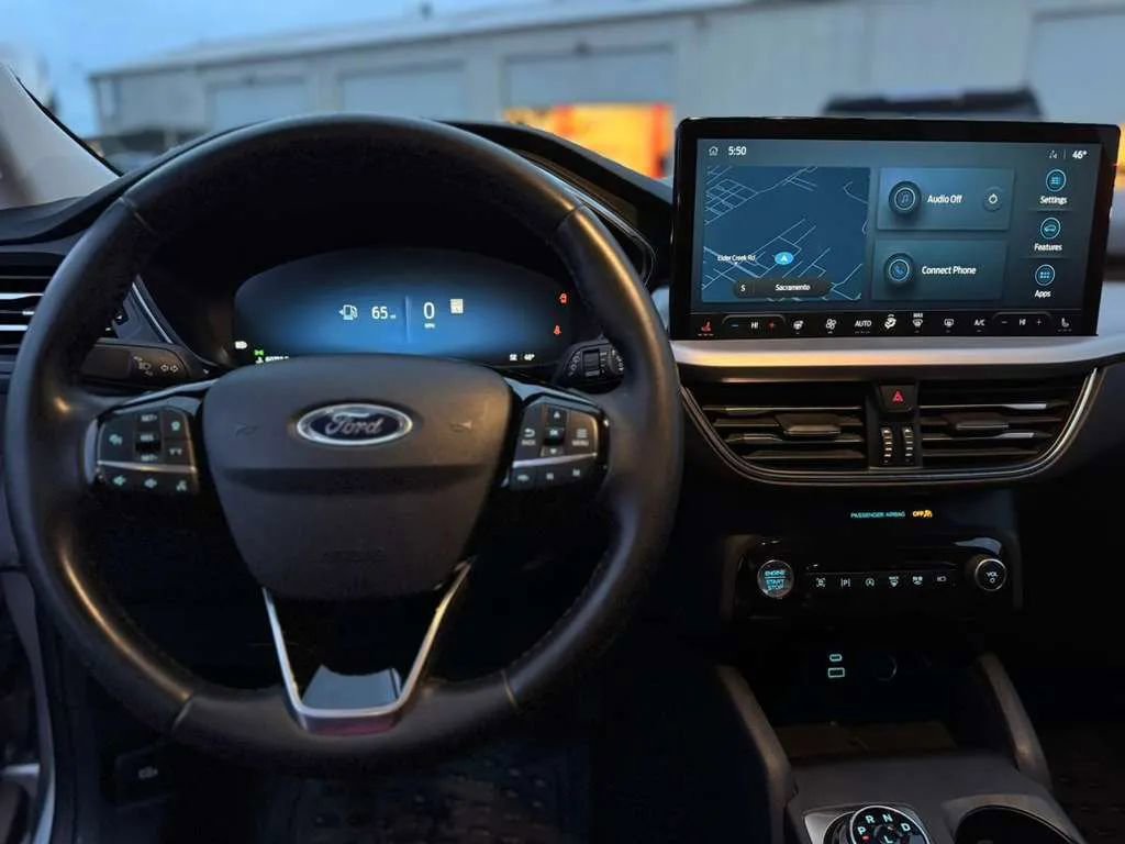 2023 Ford Escape Platinum