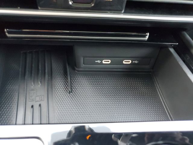 2026 Volkswagen Atlas Cross Sport SEL R-Line