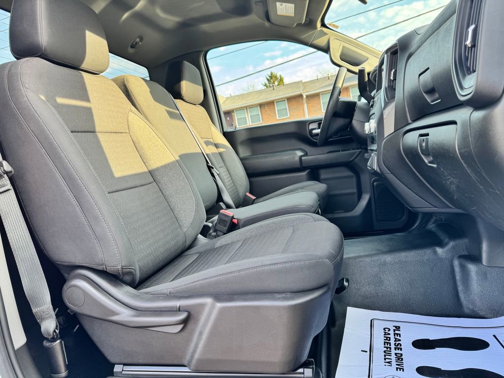 2024 GMC Sierra 2500 Pro