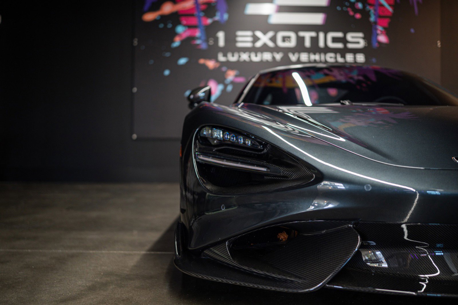 Used 2021 McLaren 765LT photo 10