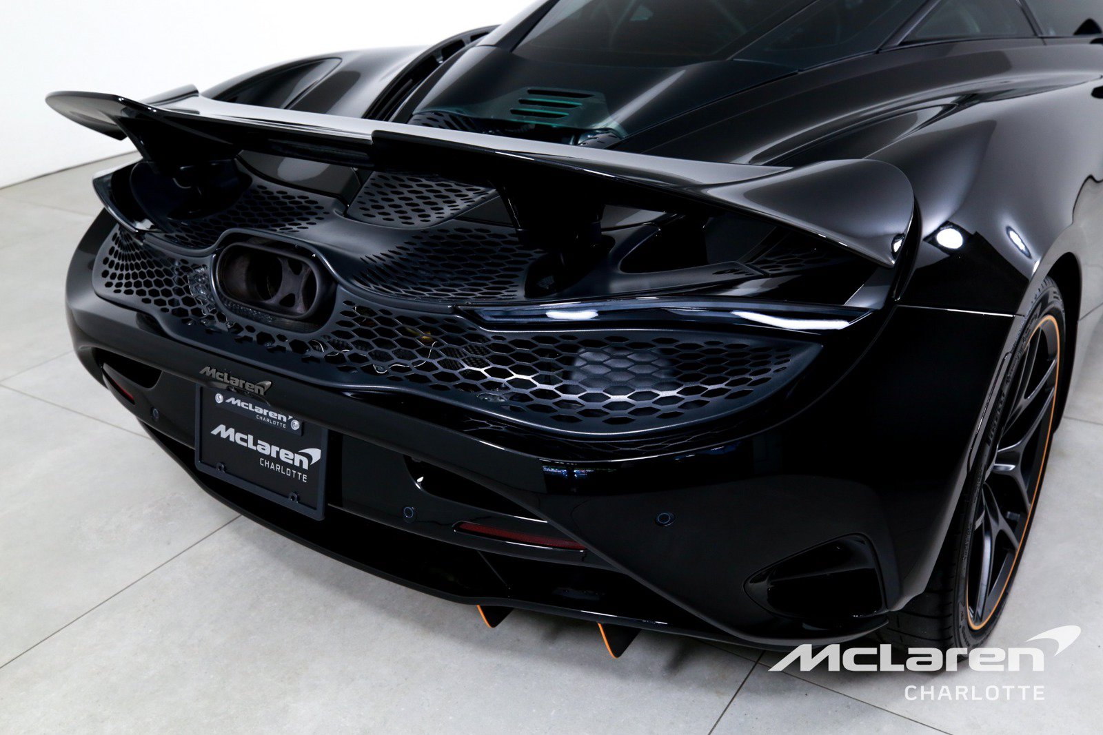 Used 2024 McLaren 750S photo 28