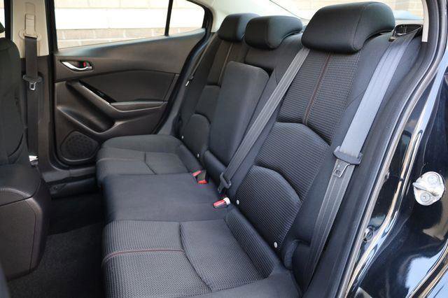 2017 MAZDA Mazda3 Sport