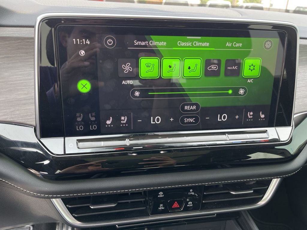 2024 Volkswagen Atlas SEL Premium R-Line